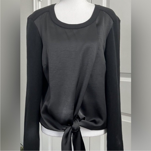 Cabi- Black Crosstie Pullover Mixed Media Tie Front Satin/Ribbed Sweater Sz Sm - Picture 2 of 7